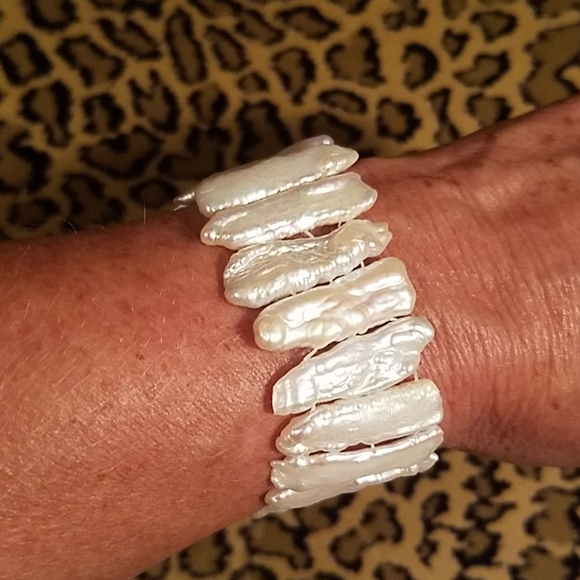 Exquisite long Biwa Pearls bracelet-NEW! - Picture 2 of 3